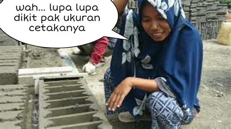 Ukurannya adalah l = 12 cm, t= 20 cm, dan p = 39 cm, pada umumnya lebar batako pasaran adalah 10 cm, namun saya membuatnya 12 cm. borong buat batako manual pakai cetakan kayu - YouTube
