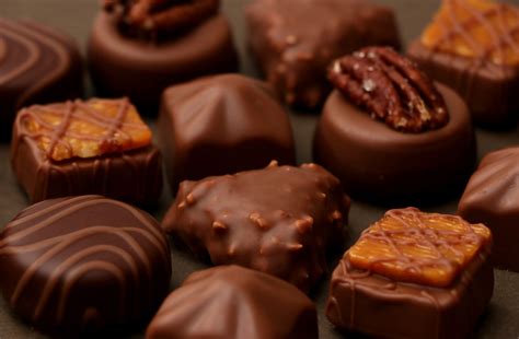 No dia 18 de abril também se comemora, de maneira popular, o dia do amigo no brasil. Você sabia que existe o Dia Mundial do Chocolate? Veja!