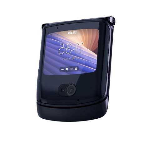 Motorola Razr Flip 5g Phone 256gb Graphite In Hand