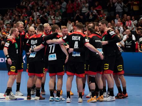 Ohnehin wäre dieses spiel anders verlaufen, wenn zuschauer es begleitet hätten. Handball: Olympia-Qualifikation der DHB-Männer erneut ...