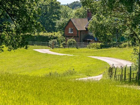 Farm House In 2021 Desktop Wallpapers Backgrounds Home Wallpaper Green Landscape