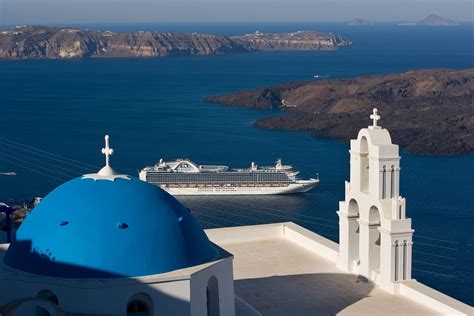 Cruise Ships Restricted In Greece Until April 15 Gtp Headlines