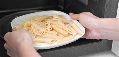 Comment cuire des pâtes au micro - ondes