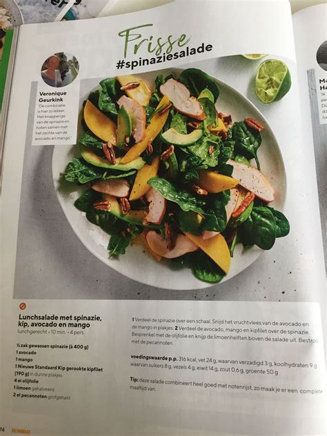 Couscous salade met gerookte kip en feta. Lunchsalade met spinazie, gerookte kip, avocado en mango ...