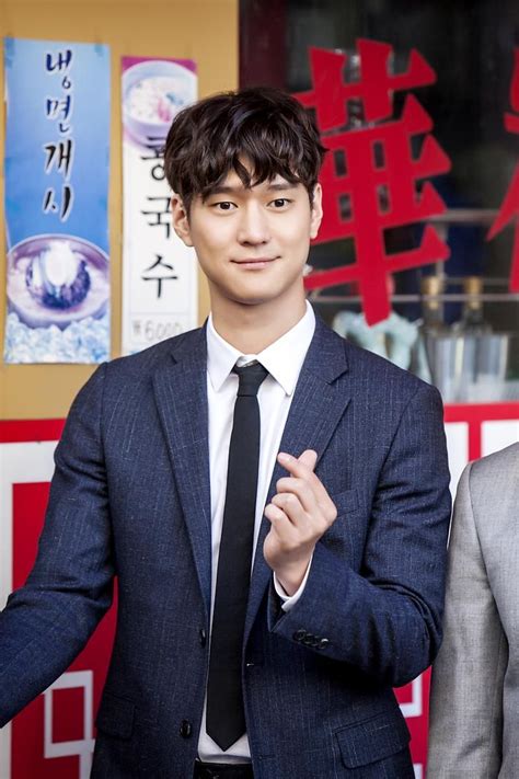 1052, a brand mark, come to me. Strongest Deliveryman