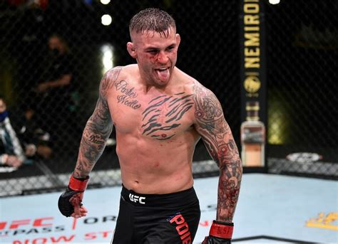 Conor mcgregor vs dustin poirier faceoff, darren till explains his issues with police, ufc 257 press. Dustin Poirier vence Dan Hooker em luta emocionante no UFC ...