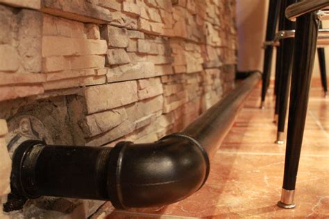 Give your home bar, kitchen island, tavern, pub, lounge, or restaurant, a trendy look with industrial black pipe bar foot rails designed with style and function in mind. Bar Foot Rail Ideas | Examples and Forms