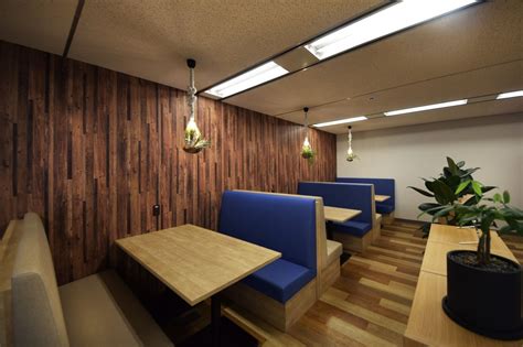 多様な働き方ができるオフィス ー照明計画で空間にメリハリをー｜デザイナーズオフィスのヴィス 空間 オフィス 照明
