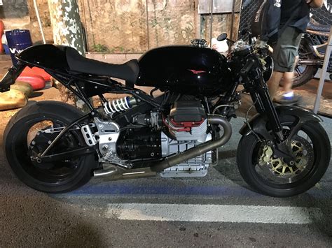 Maniglie passeggero moto guzzi v65 lario v35 imola passenger handles. Mandello del Lario, 96 Jahre Moto Guzzi | Moto guzzi