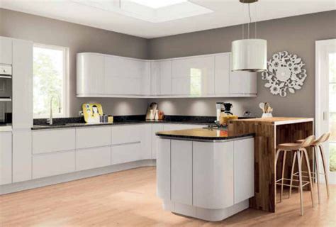 Choose a kitchen door or drawer size and the price will appear below. Gloss Light Grey Handleless Kitchen Doors, Grey Gloss ...