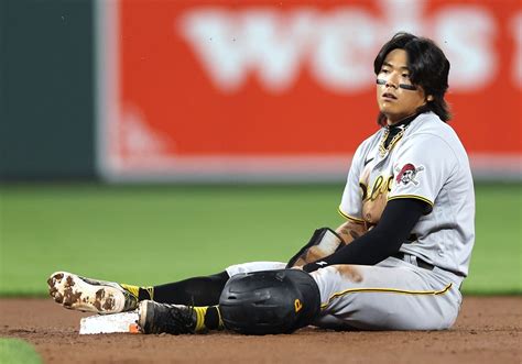 Ji Hwan Baes Elite Speed Runs Him Into Trouble In Pirates Loss To