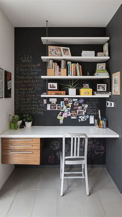 Geen paniek, onze tips helpen je om een klein gebruik spiegels om jouw interieur als het ware te vergroten. Ook in de kleine ruimtes in huis kan er nog gewerkt worden ...