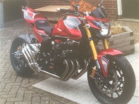 Honda cbx 1050 streetfighter by herencia custom garage. Honda CBX custom "Best custom CBX" | Honda cbx, Honda bikes