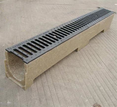 The stormtech linear drainage system offers high water removal efficiency while the narrow profile of blends seamlessly with a variety of outdoor ground. patio drainage problems | Screwfix Community Forum
