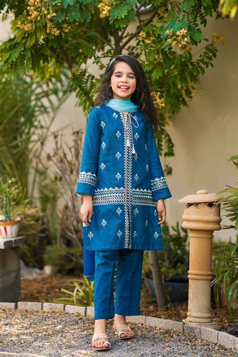 modern pakistani outfits ph