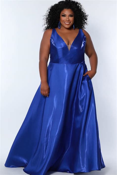 French Novelty Sydneys Closet Sc7356 Be My Beau Plus Size Gown