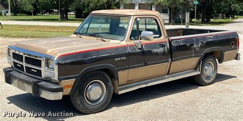 1991 Dodge Ram D250 Pickup Truck In Riverton Ks Item Hl9220 Sold
