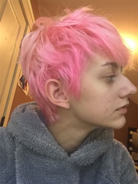 22nd mar 2013 | 300 notes. dyed hair on Tumblr