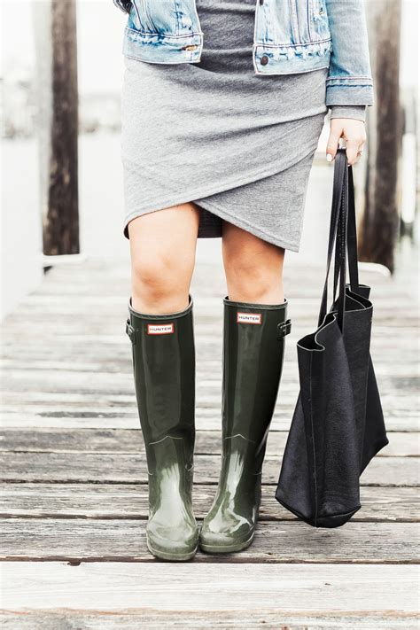 A Guide To Buying Hunter Boots Red White And Denim
