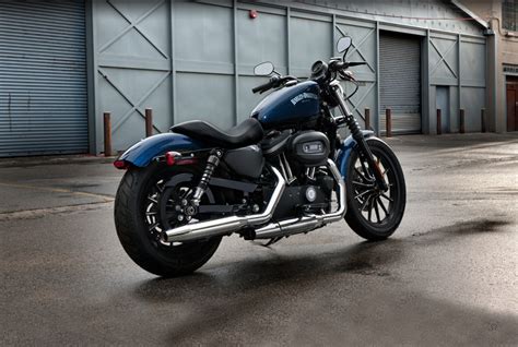 Should be delivered to me later this up coming week. Harley-Davidson Harley-Davidson Sportster Iron 833 - Moto ...