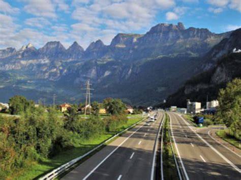 Driving on the Highway in Italy: a Complete Guide - A Sprinkle Of Italy