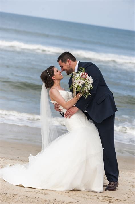 Planning = outer banks wedding guide. Joyful Destination Outer Banks Wedding | Tidewater and ...