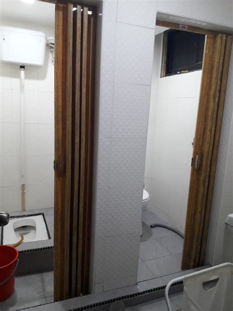2.1 dimensi pintu ke bilik mandi: So far akak puas hati sangat dengan kontraktor ni. Cepat ...