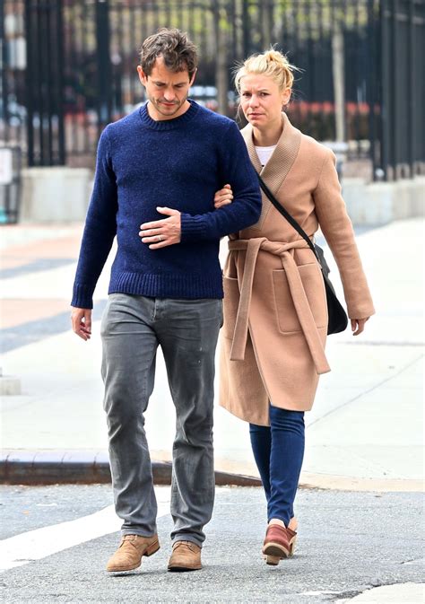 Claire Danes And Her Husband Hugh Dancy Out In New York