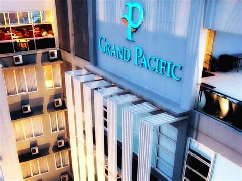 Dan bisa bayar dan transfer lewat : Grand Pacific Hotel in Bandung - Room Deals, Photos & Reviews