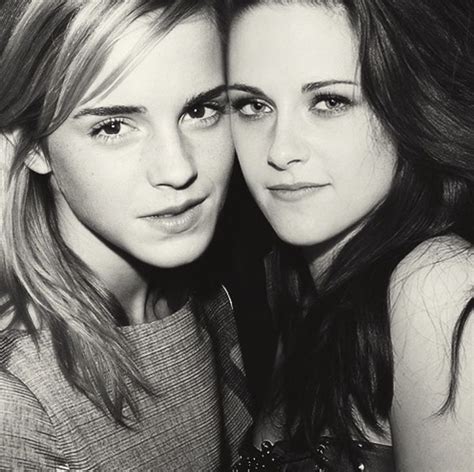 Emma Watson And Kristen Stewart Look So Good Together Kristen