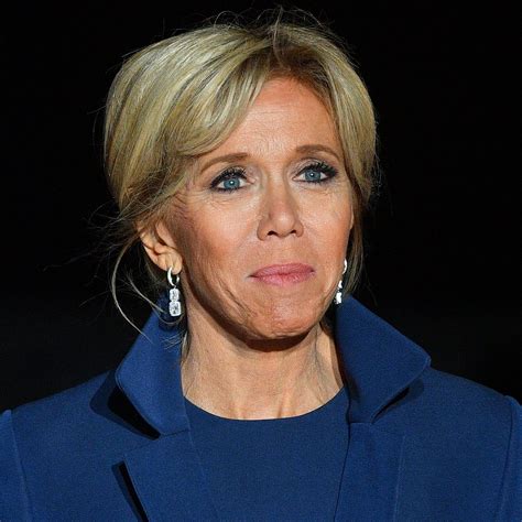 Why brigitte macron is the most loved french first lady for years. Brigitte Macron : ce parfum qu'elle pique à Emmanuel Macron quand il n'est pas là - Elle
