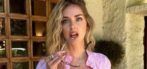 Chiara Ferragni Volta Pagina Questa Volta Tutto Vero La Prima Foto Con Il Nuovo Compagno Chi