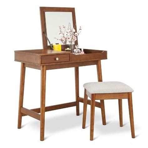 Add style and functionality to your bathroom with a bathroom vanity. 10 Modern Makeup Vanity Tables for the Beauty Room ...