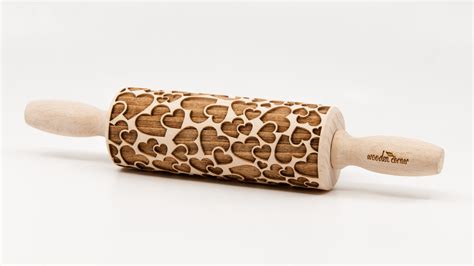 No R012 Cute Hearts Pattern Rolling Pin Engraved Rolling Rolling