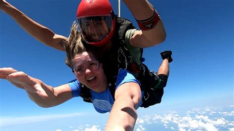 Amanda Griffin Tandem Skydive At Skydive Indianapolis Youtube