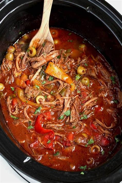 Braised Cuban Ropa Vieja In The Slow Cooker Ropa Vieja Slow Cooker