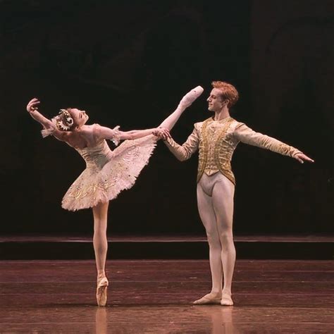 The Royal Ballets Sarah Lamb And Steven Mcrae In The Sleeping Beauty