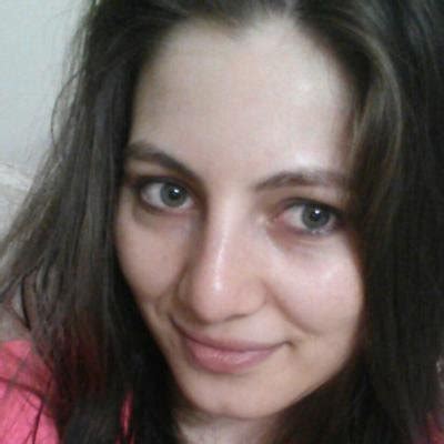 Suriyeli Sikişleri Arab Pornoları on Twitter Suriyeli Genç Kız Ateş Gibi Fizğini Sergiliyor