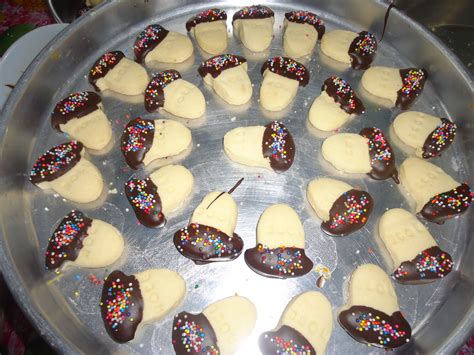 Lihat istri temannya cantik, lelaki ini tega main belakang, lihat apa yang terjadi. DAPUR EXPRESS: Biskut Tepung Ubi