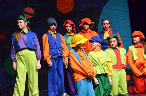 Jack black, amanda peet, emily blunt and others. Gallery: Missoula Children's Theatre — 'Gulliver's Travels ...