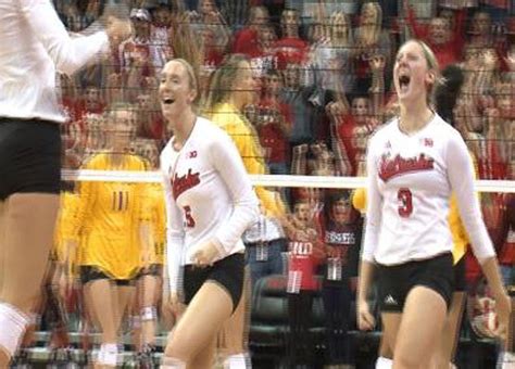 Nu Volleyball Earns 1 Overall Seed In Ncaa Tournament