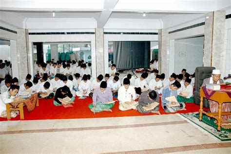 We did not find results for: Balasan Ucapan Idul Fitri Untuk Non Muslim : Sebelum lidah ...