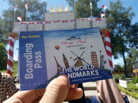 Kota malang terutama batu malang merupakan kota pariwisata yang banyak disukai para pengunjung baik dari dalam kota malang sendiri. The World Landmarks Jogja: Tempat Wisata Hits Terbaru di Jogja Kawasan Merapi Park