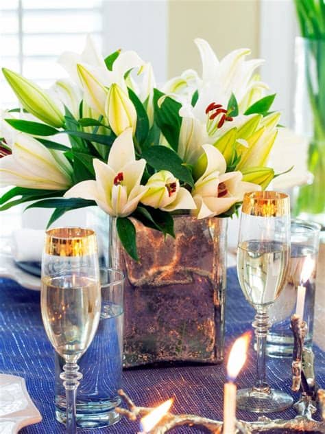 See more ideas about hanukkah decorations, hanukkah, chanukah decor. Haute Hanukkah Decorating Ideas | HGTV