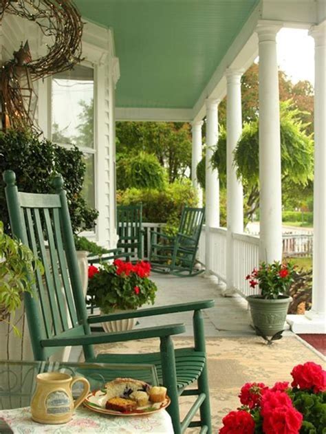 40 Beautiful Front Porch Decorating Ideas For Spring 2019 17 Front