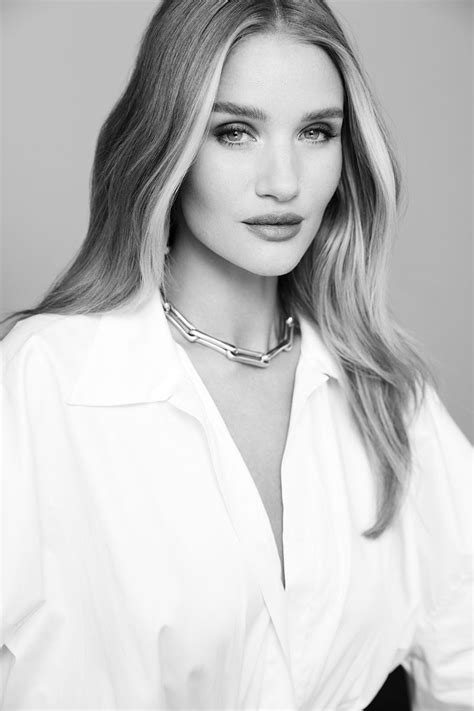 Rosie Huntington Whiteleys Rose Inc Launches Skin Care And Makeup