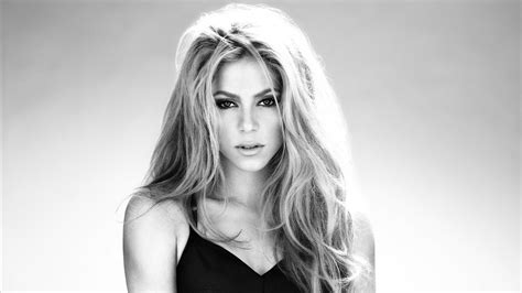 Shakira began her musical career at the age of 12 and quickly captured fans around the world. Shakira Wallpaper HD