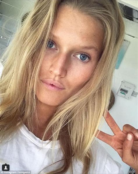 Products used in this tutorial. Leggy Toni Garrn stuns in pearl fishnet tights | Daily ...