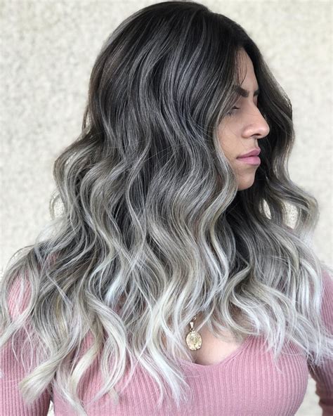 52 Top Photos Gray Hair With Black Highlights 60 Ideas Of Gray And