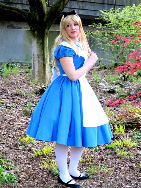 Alice In Wonderland Melindas Costumes